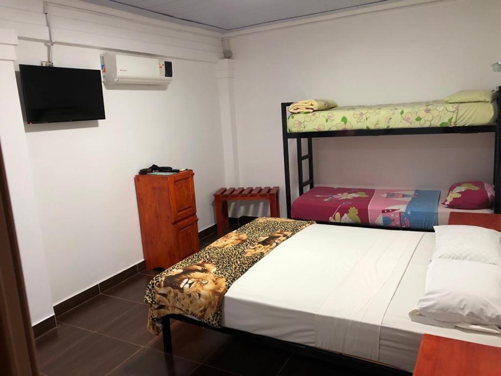 Iguazu Apart Hostel 伊瓜苏港 外观 照片